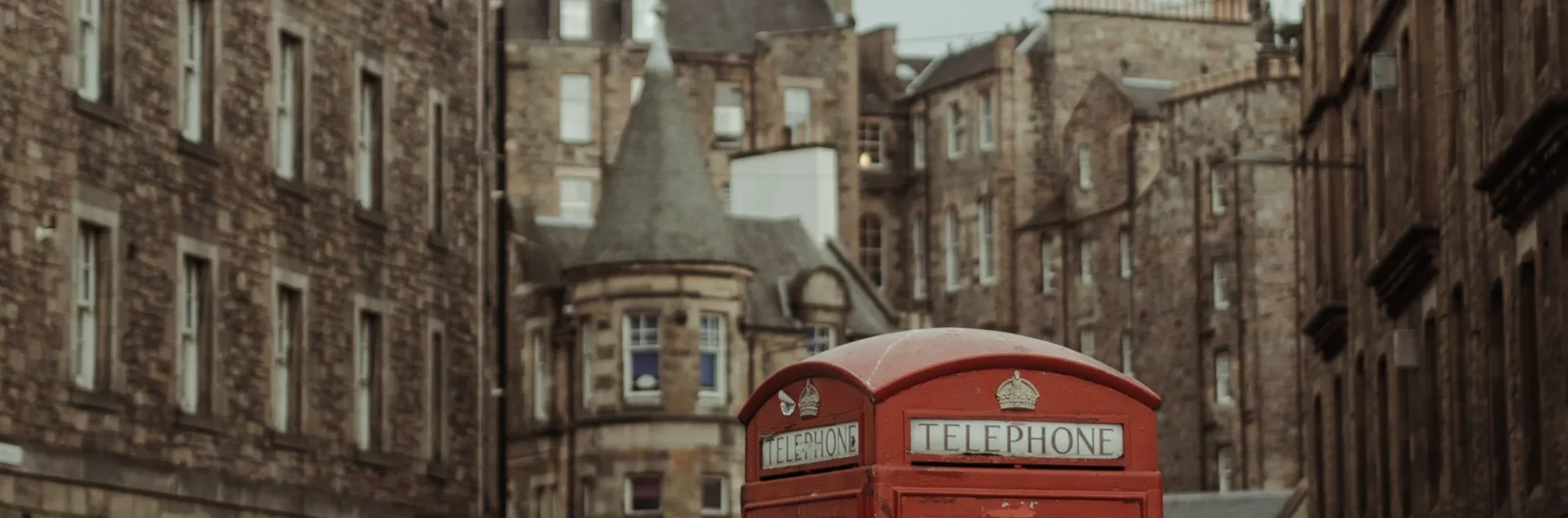 red-telephone-booth-2957060-scaled-2